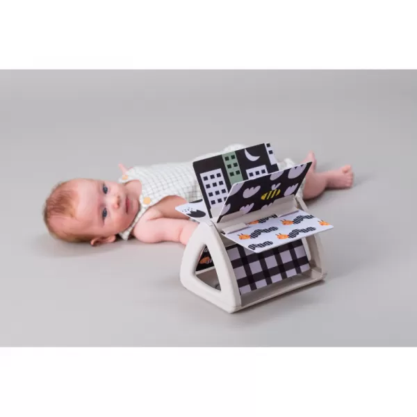 Taf Toys Otočná knižka Záhrada