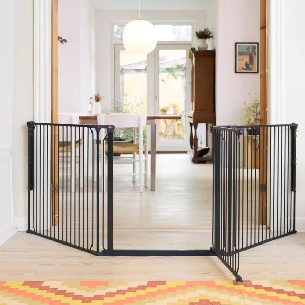 Baby Dan Universal Spatial Barrier Carl x Wide, čierna