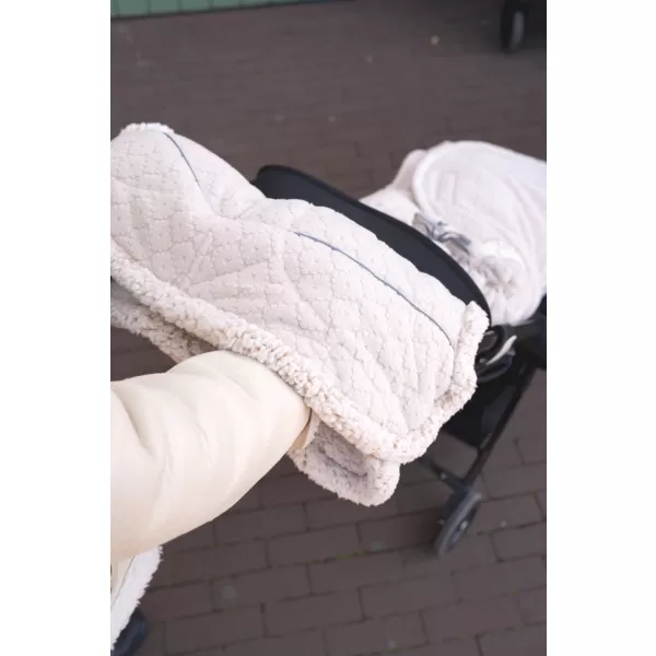 Teplej folklóru fleece breza